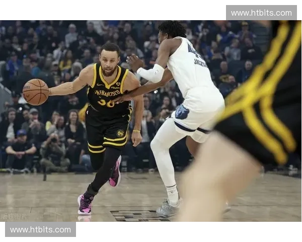 2017年金州勇士队赛程完整回顾及关键比赛分析